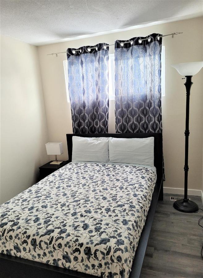 Cozy 4 Bedroom Townhouse - Peaceful Feel Of Home Vinnipeg Dış mekan fotoğraf